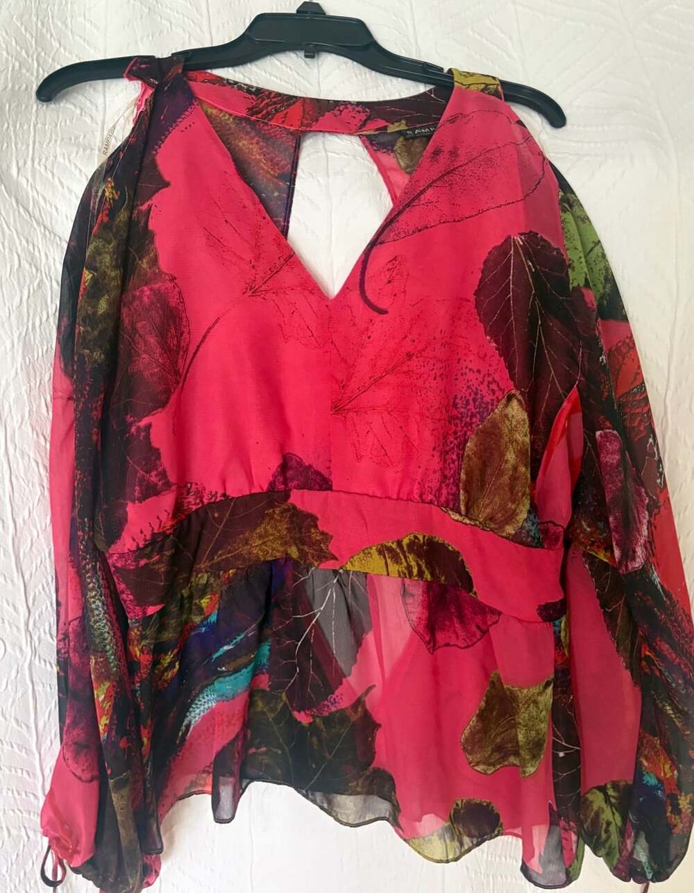 Rampage Leaf Print Chiffon Blouse Size M Pink Long Sleeve Boho Top